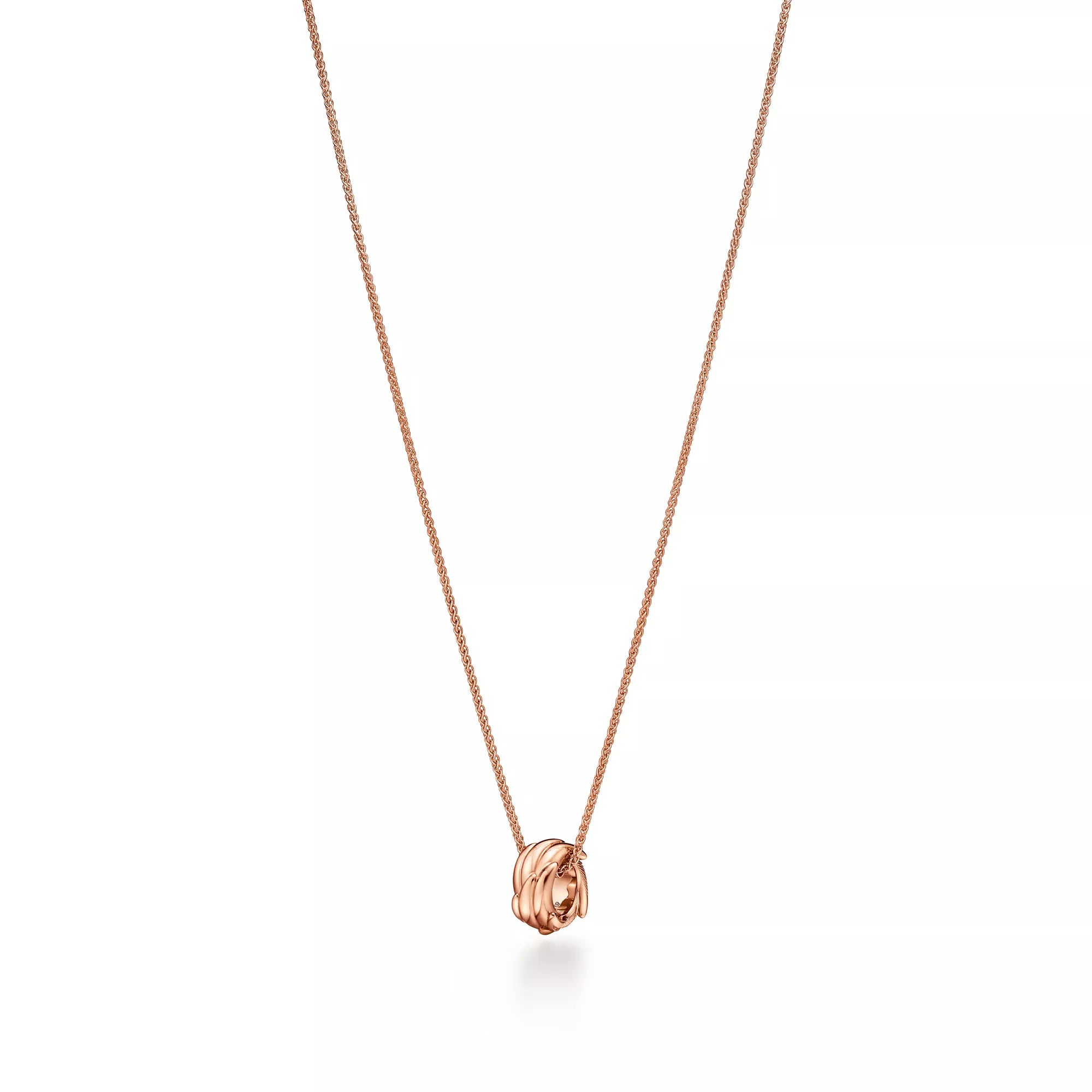 Carave Paris Oval Halo Pendant Necklace