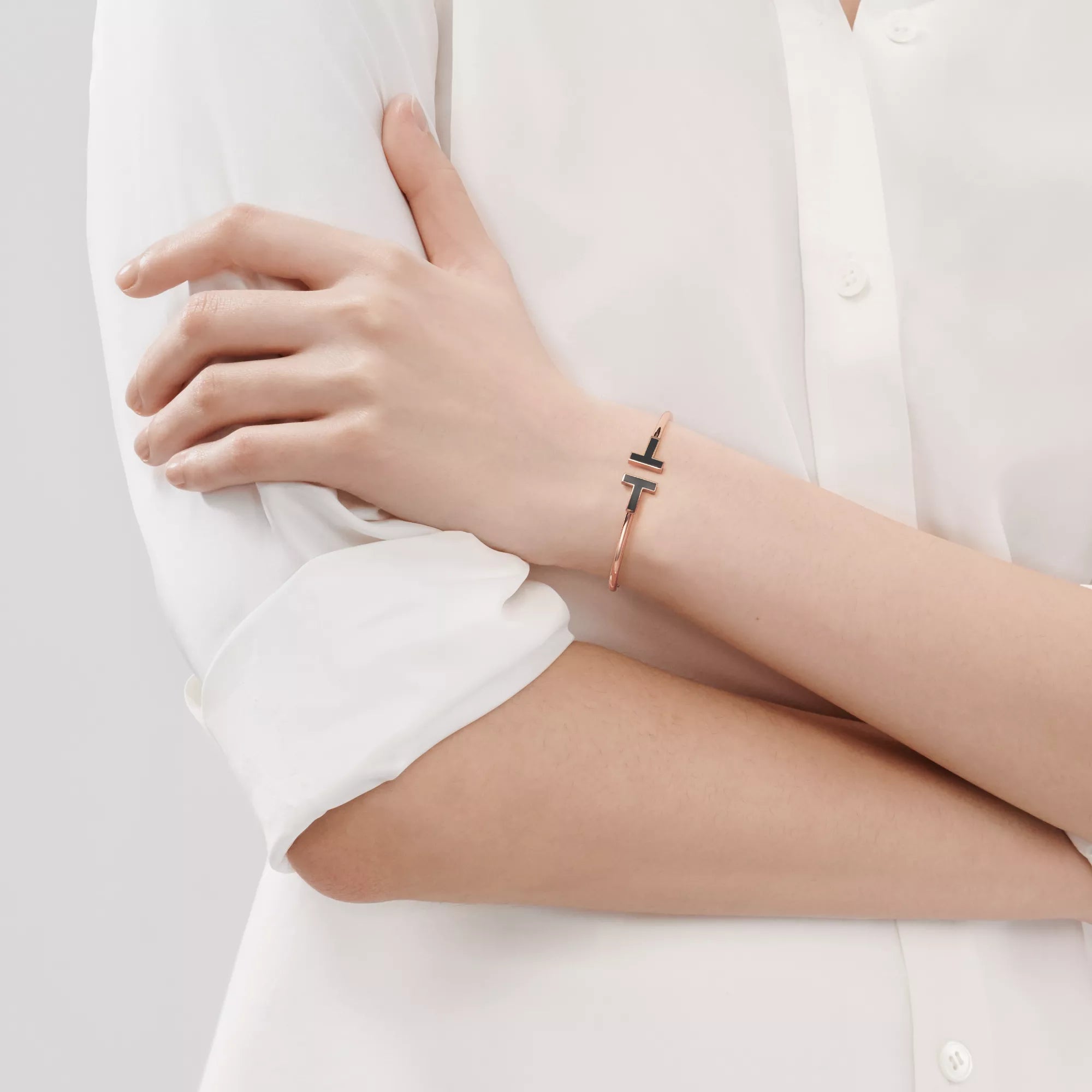 Carave Paris Black Enamel T Rose Gold Open Bangle for Women