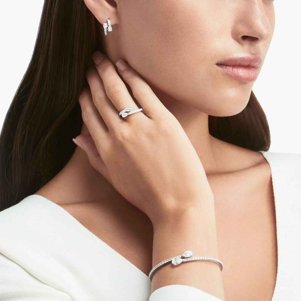 Carave Paris Bypass Pear Diamond Ring