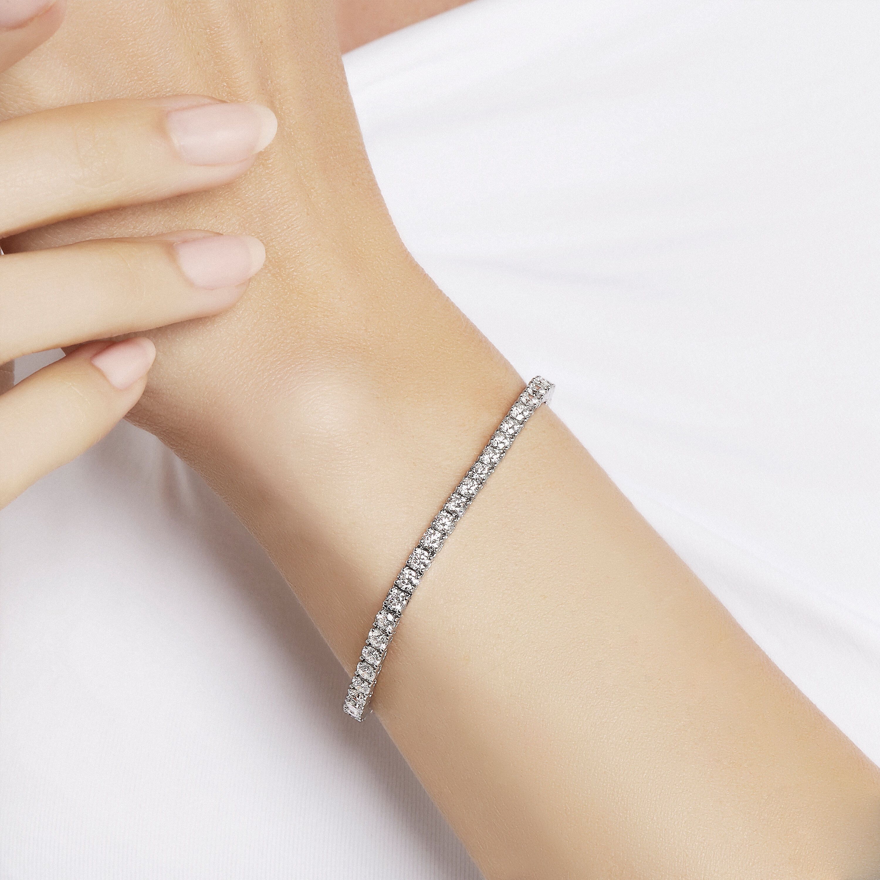 Carave Paris Classic Diamond Tennis Bracelet White Gold