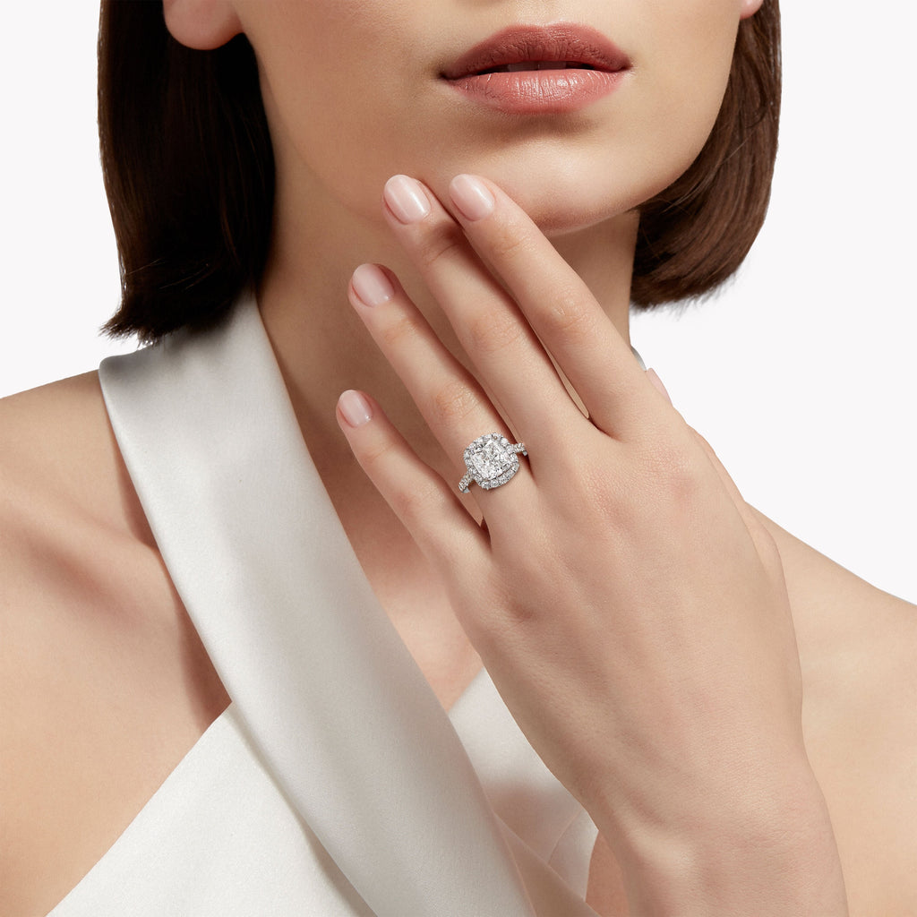 Carave Paris Cushion-Cut Halo Diamond Engagement Ring