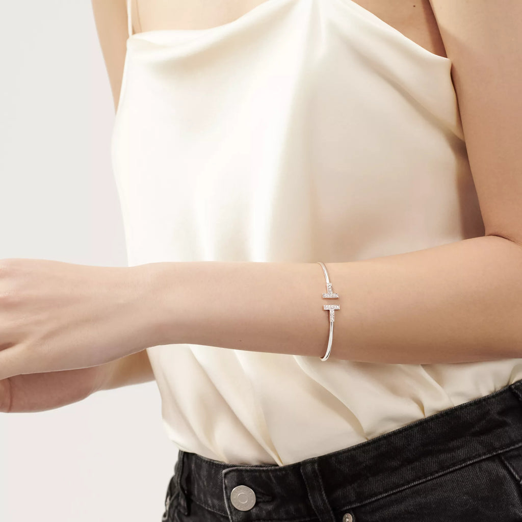 Carave Paris Diamond T Wire White Gold Bracelet for Women