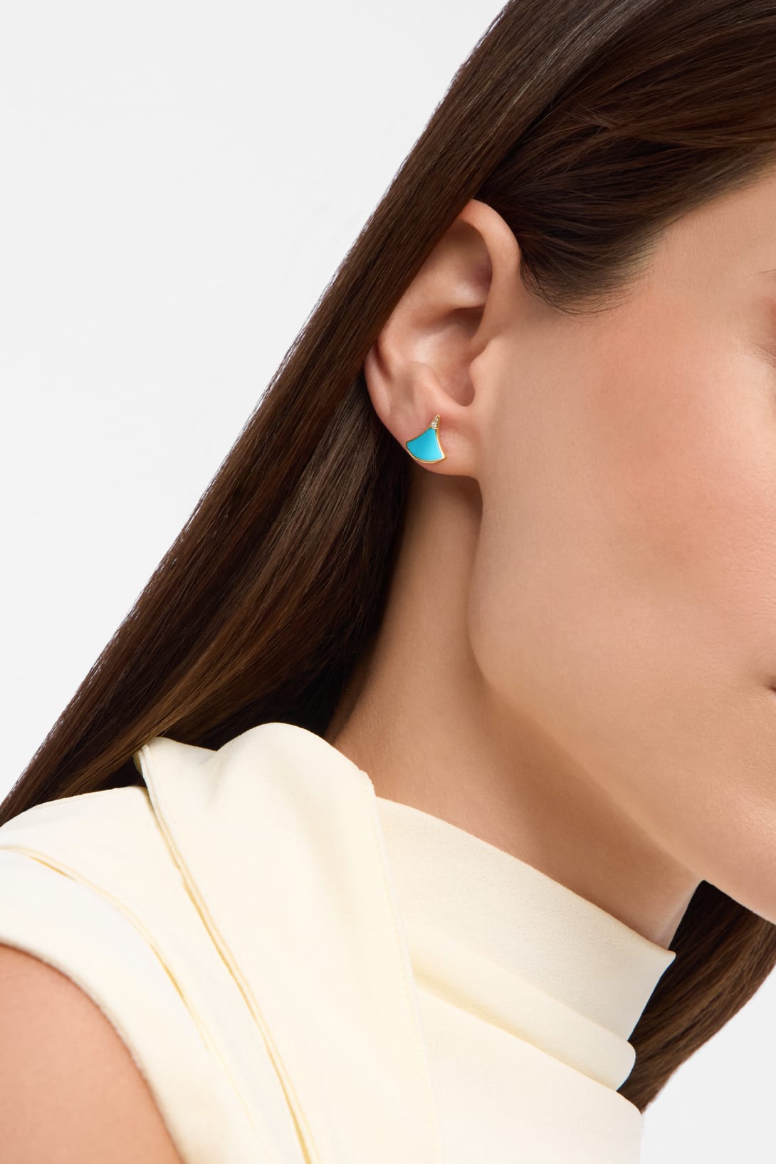 Carave Paris Diva Turquoise Fan Stud Earring in Yellow Gold