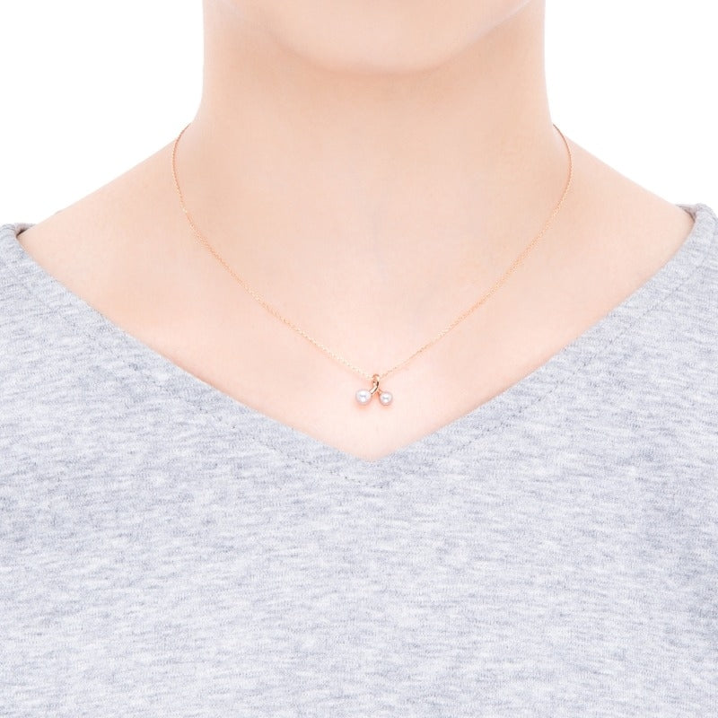 Carave Paris Dual Pearl Infinity Pendant Necklace