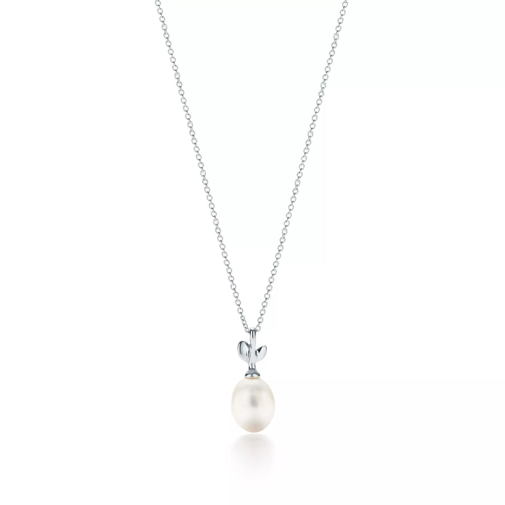 Carave Paris Elegant Pearl Drop Pendant Necklace
