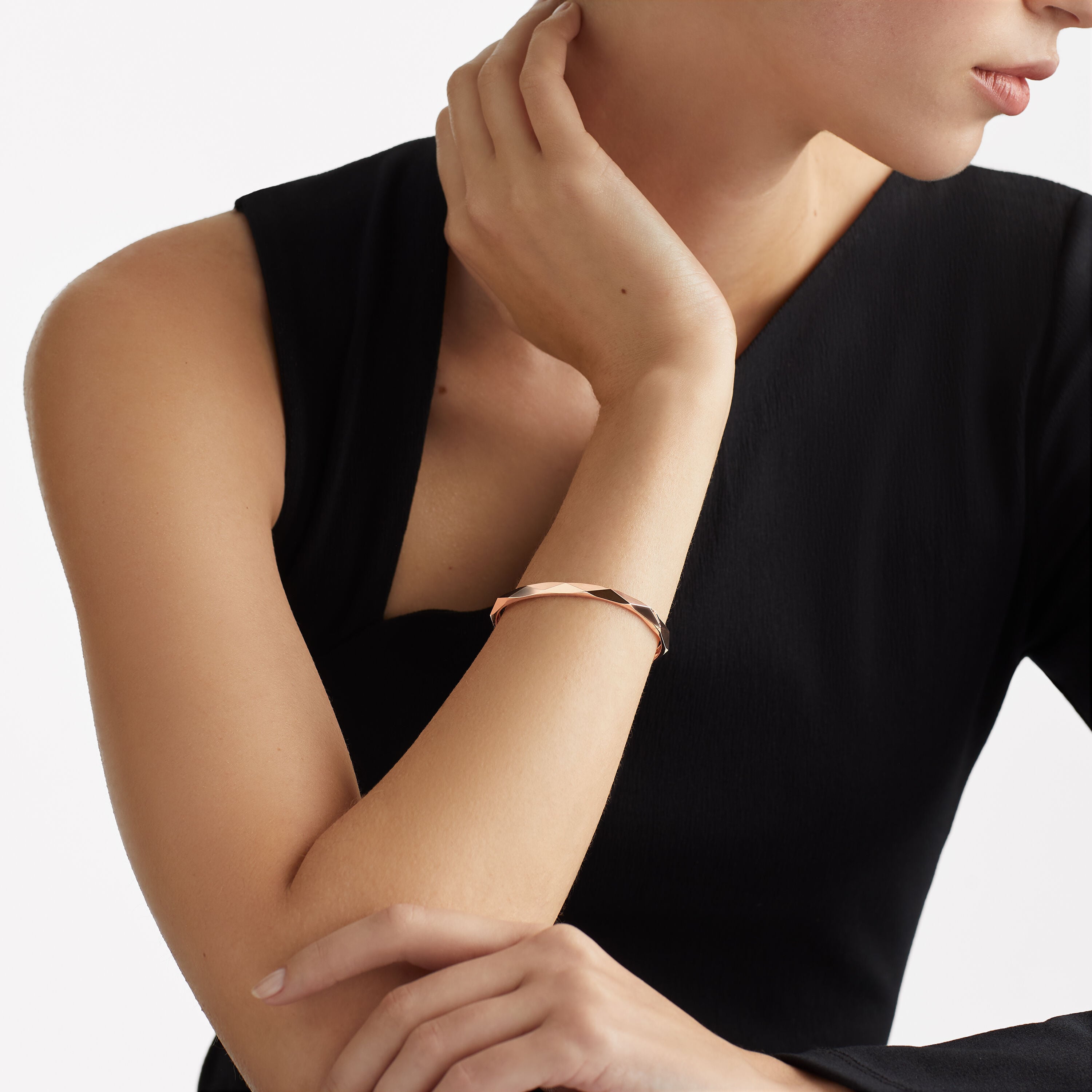 Carave Paris Faceted Luxury Bangle