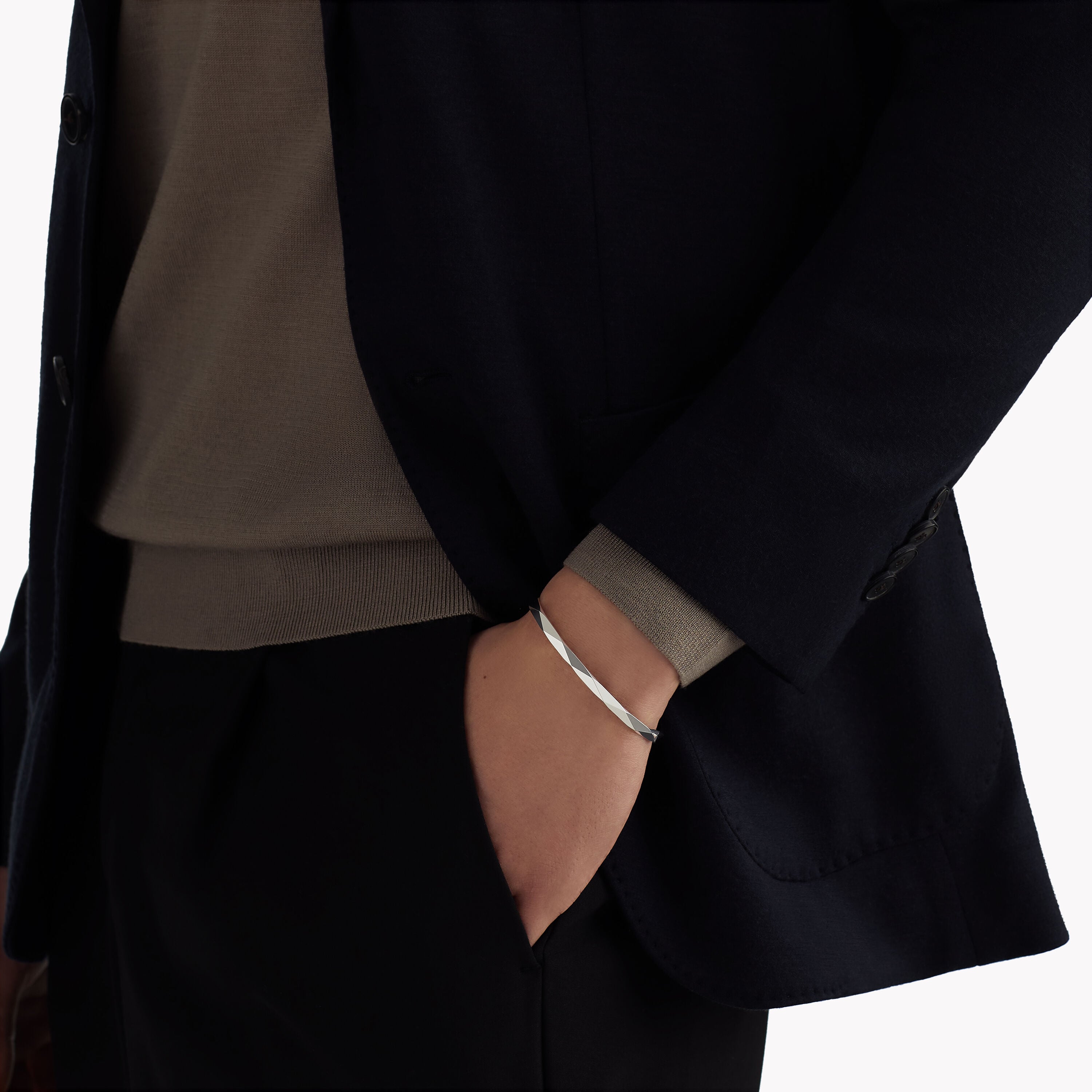Carave Paris Faceted Luxury Bangle