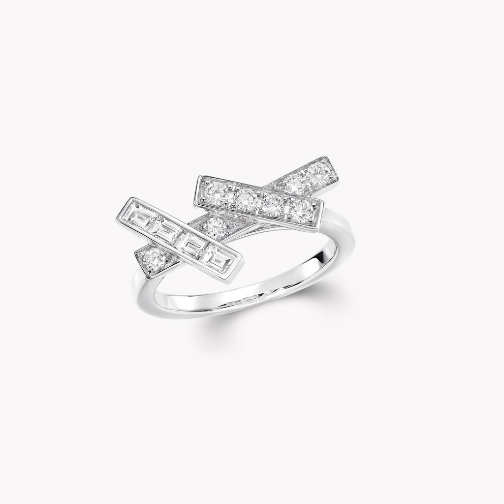 Carave Paris Geometric Cross Diamond Ring