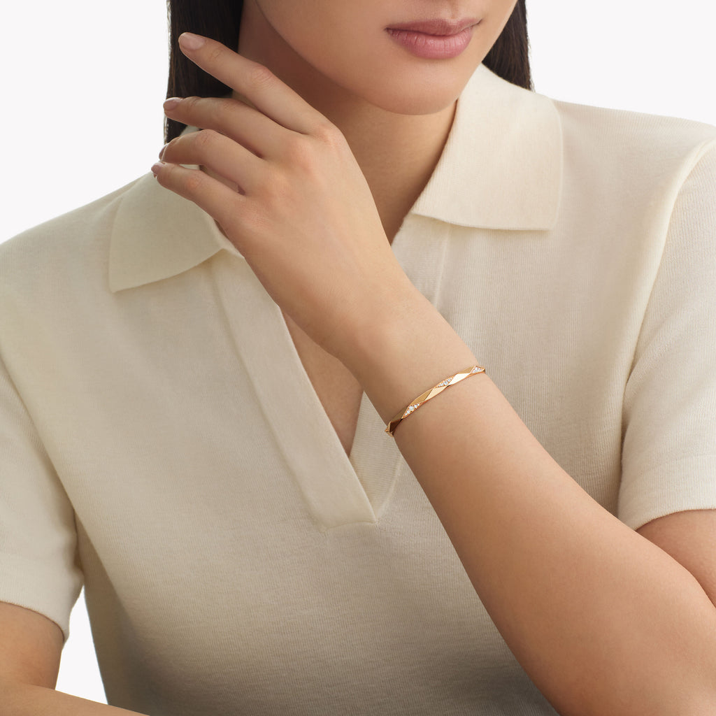 Carave Paris Geometric Diamond Bangle