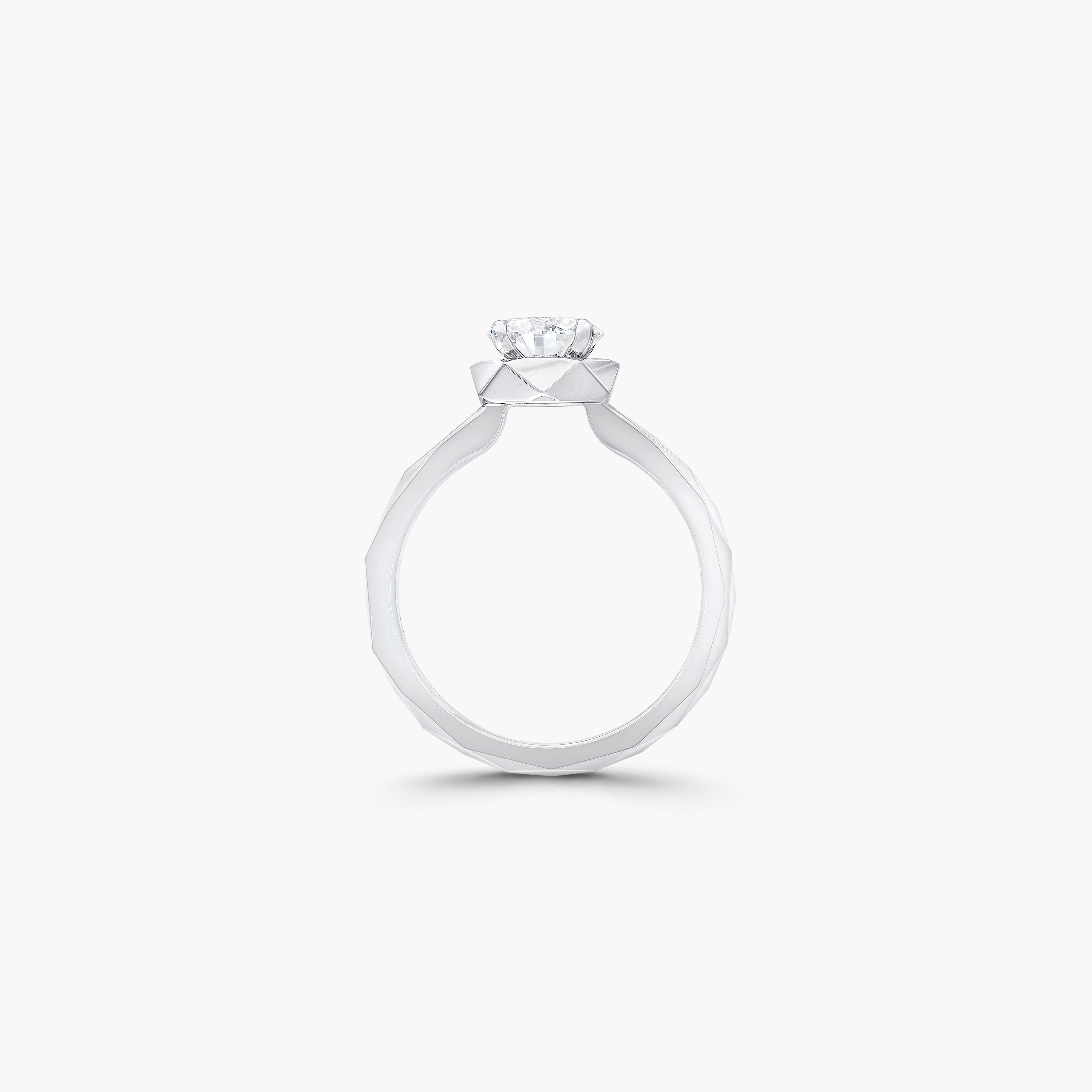 Carave Paris Geometric Round Brilliant Solitaire Diamond Ring