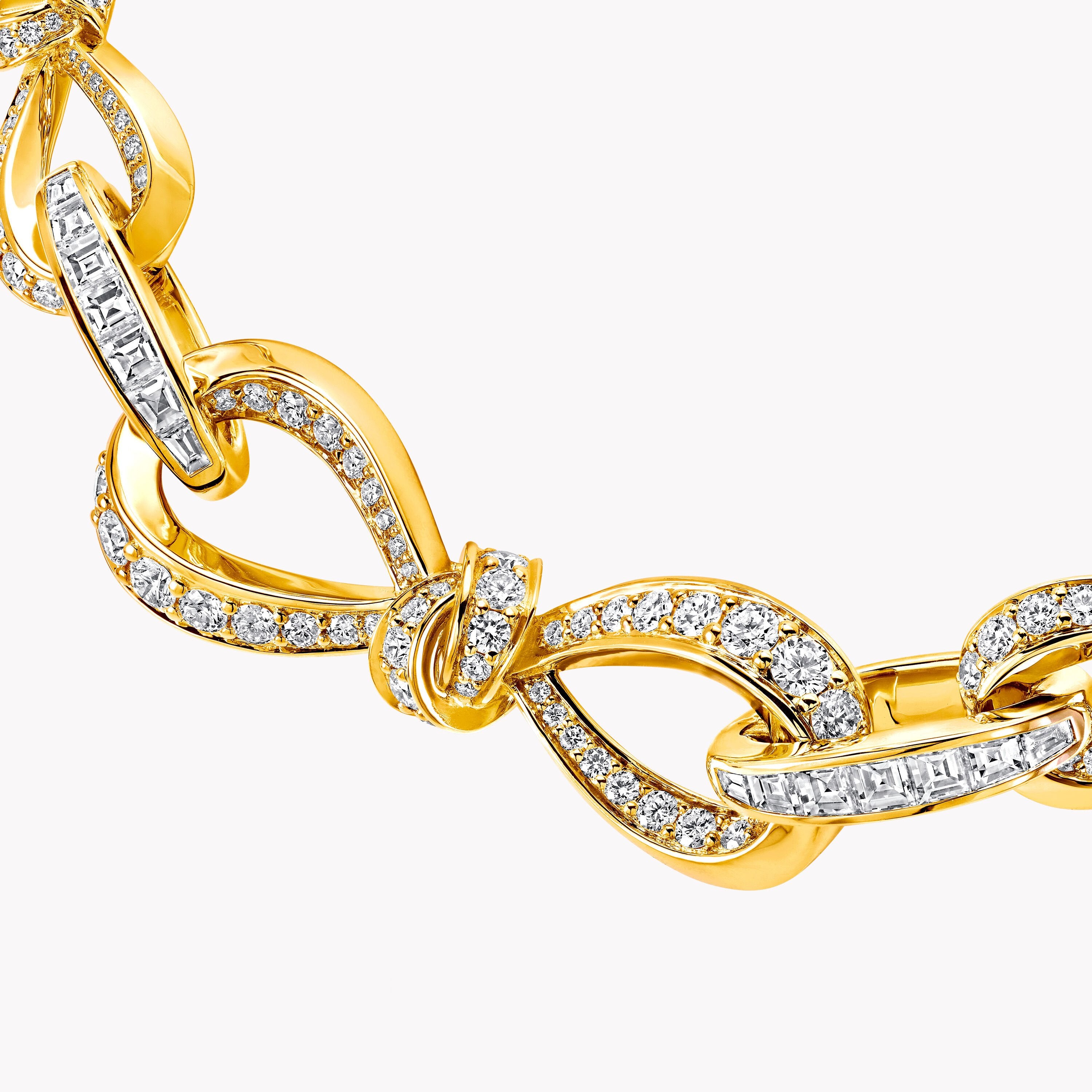 Carave Paris Infinity Diamond Link Necklace