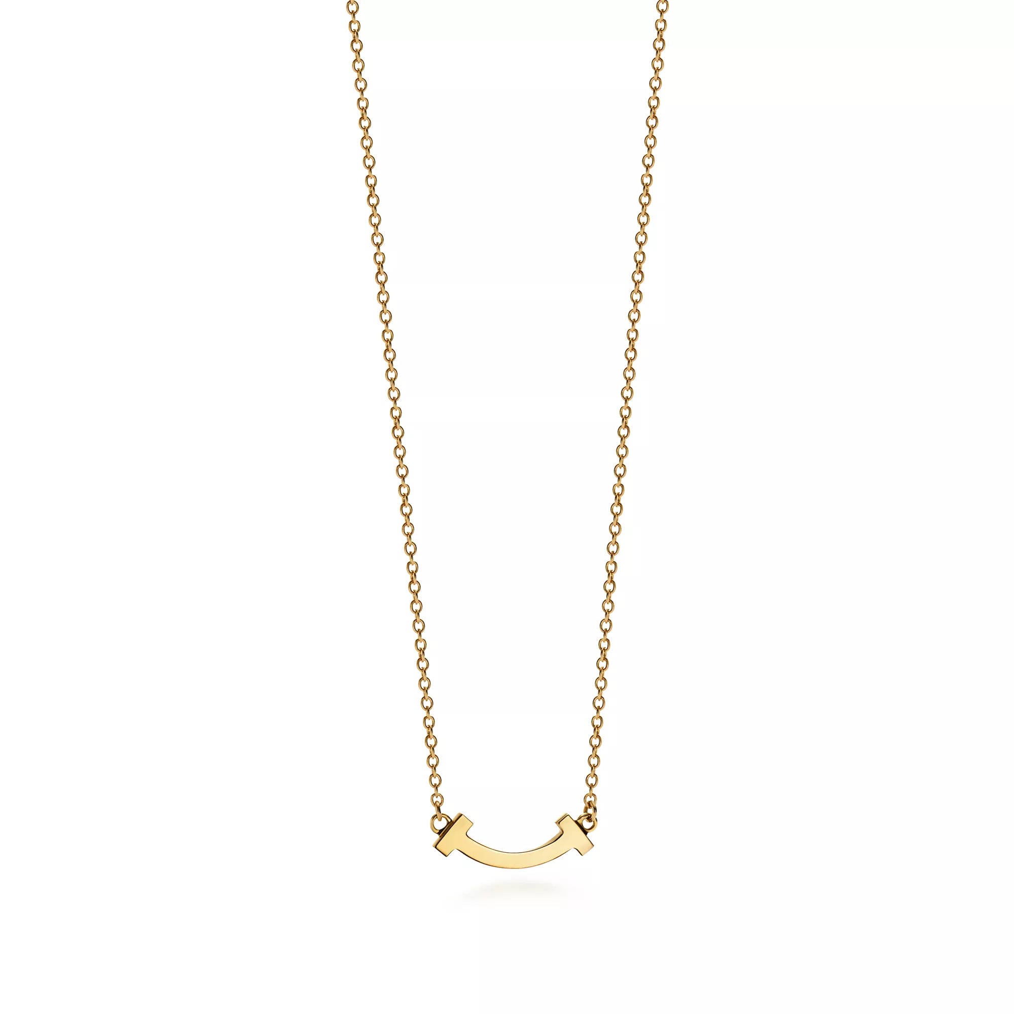Carave Paris Minimalist Smile Bar Necklace