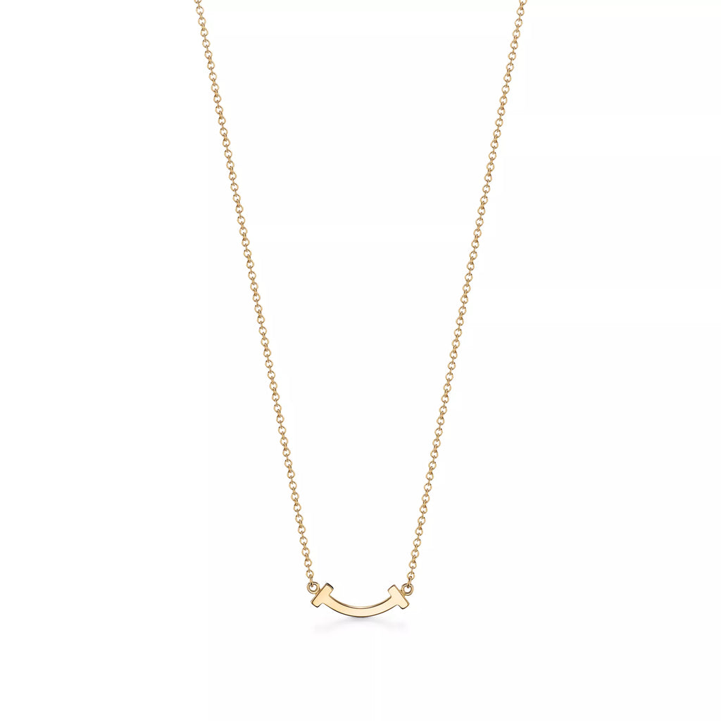 Carave Paris Minimalist Smile Bar Necklace