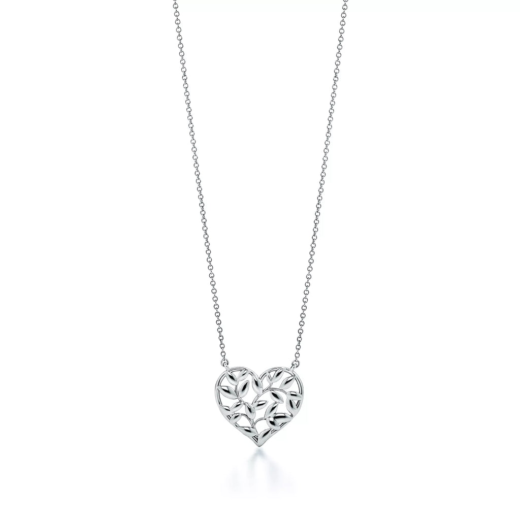 Carave Paris Openwork Heart Pendant Necklace
