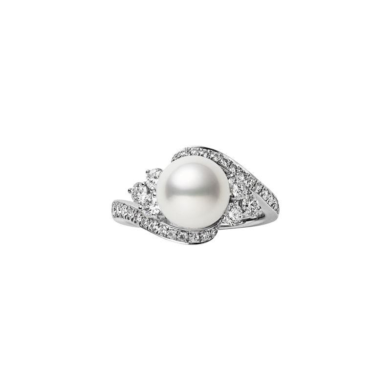 Carave Paris Pearl & Diamond Bypass Ring
