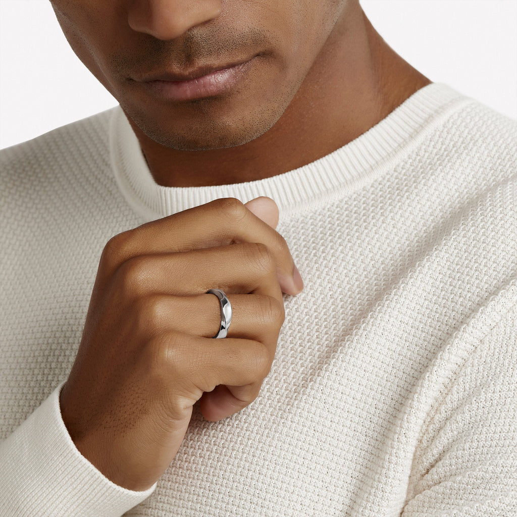Carave Paris Classic Polished Wedding Band
