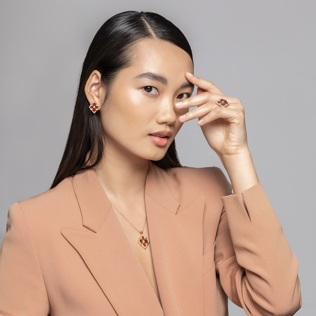 Carave Paris Quatrefoil Bloom Signet Ring