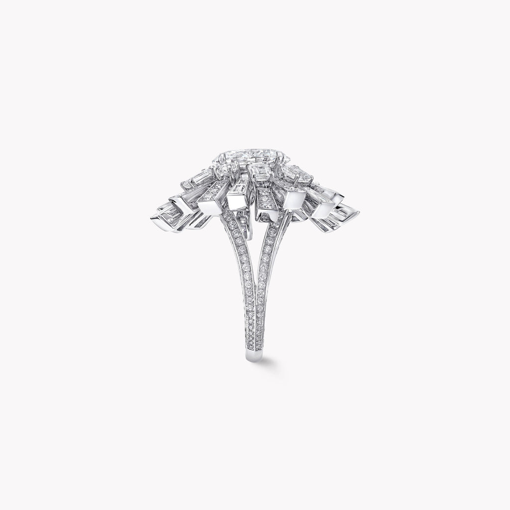 Carave Paris Radiant Starburst Diamond Ring