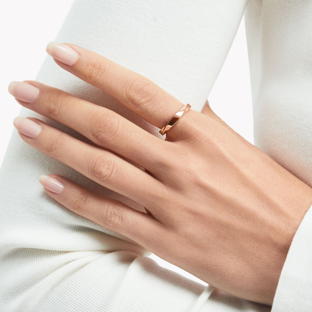 Carave Paris Rose Gold Faceted Wedding Band Ring