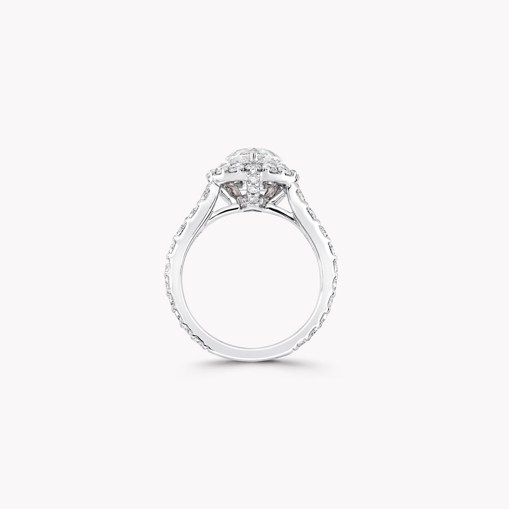 Carave Paris Round Halo Diamond Engagement Ring