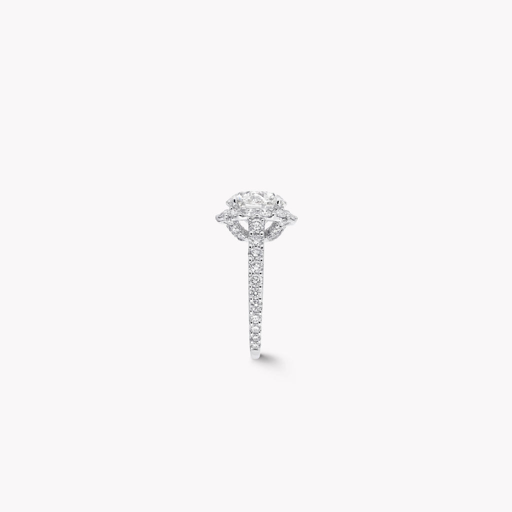 Carave Paris Round Brilliant Halo Engagement Ring
