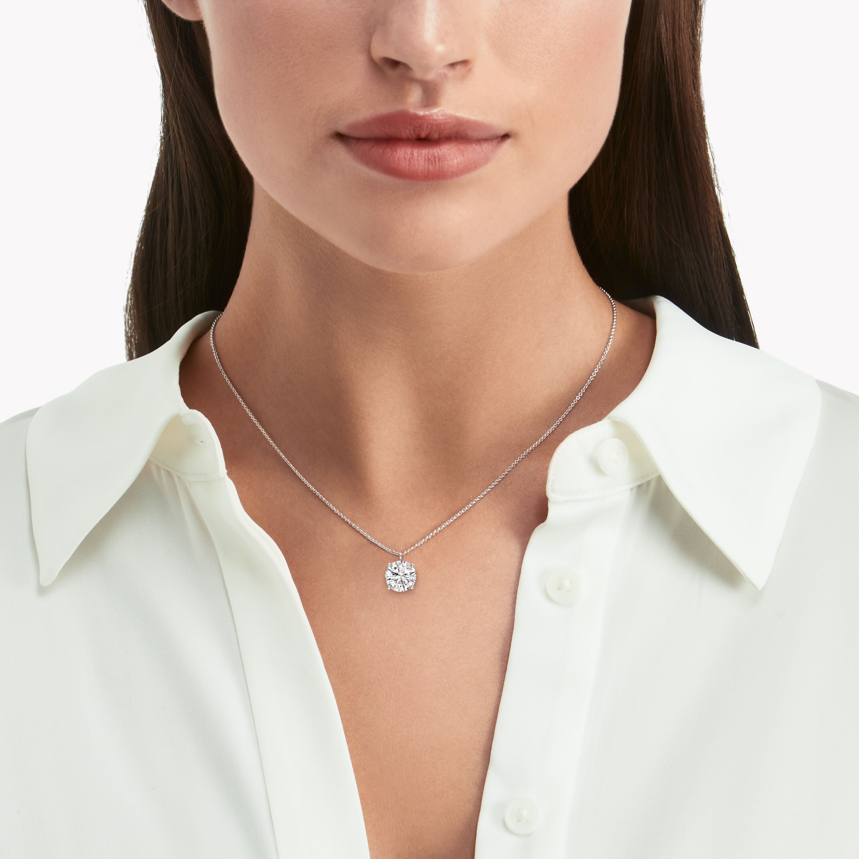 Carave Paris Round Solitaire Diamond Pendant Necklace