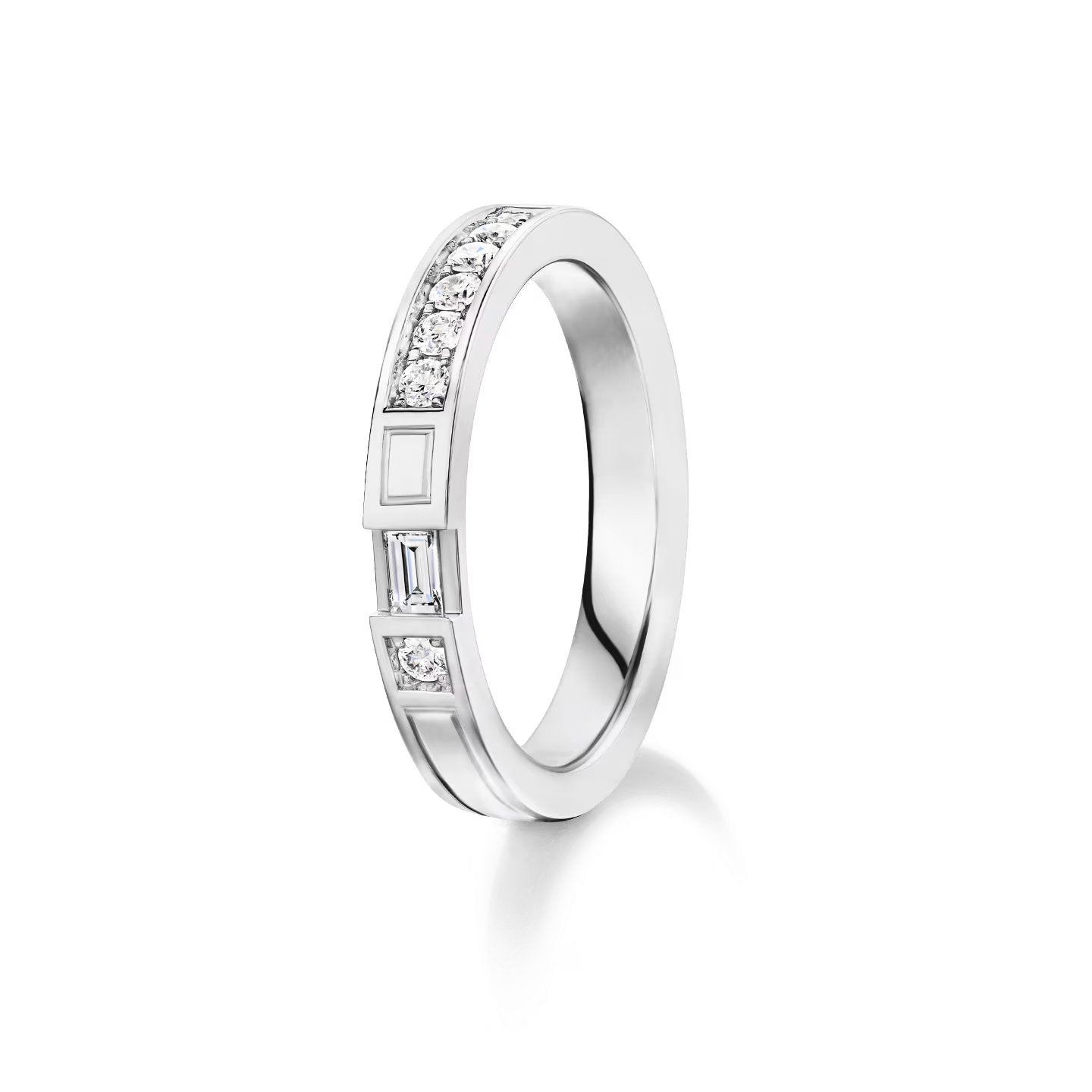Carave Paris Traffic-Inspired Diamond Wedding Band