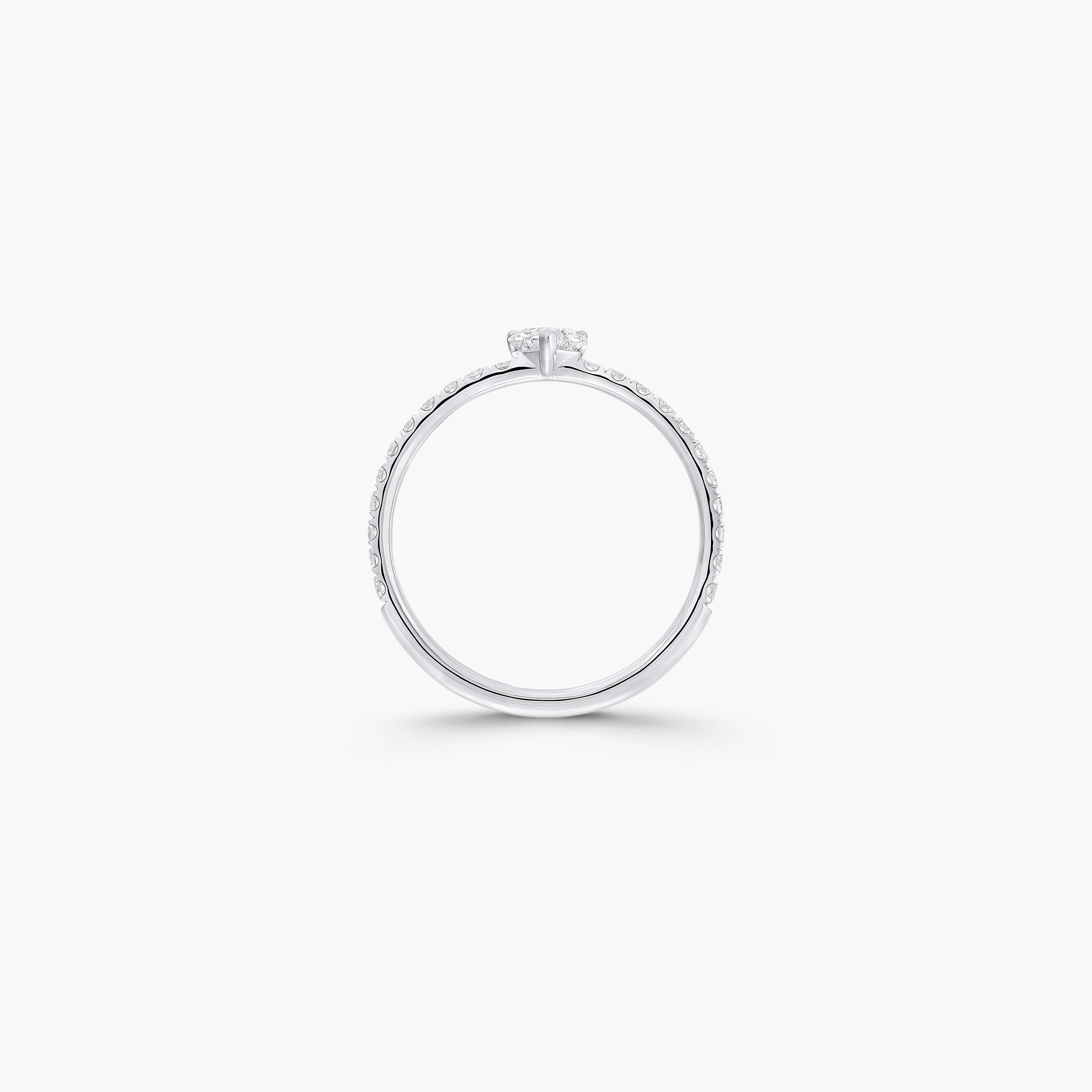 Carave Paris Twisted Diamond Solitaire Ring