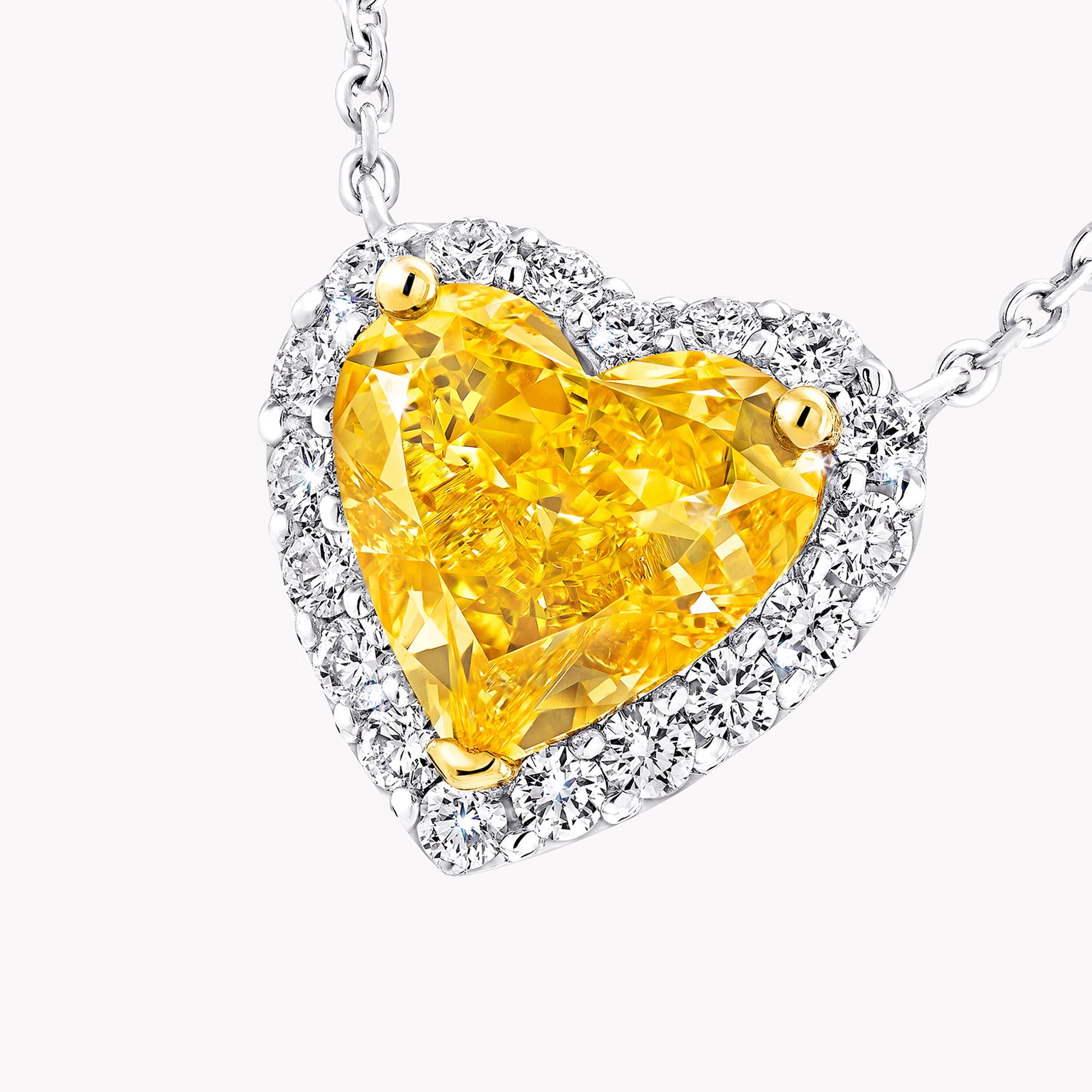 Carave Paris Yellow Heart Halo Diamond Pendant Necklace