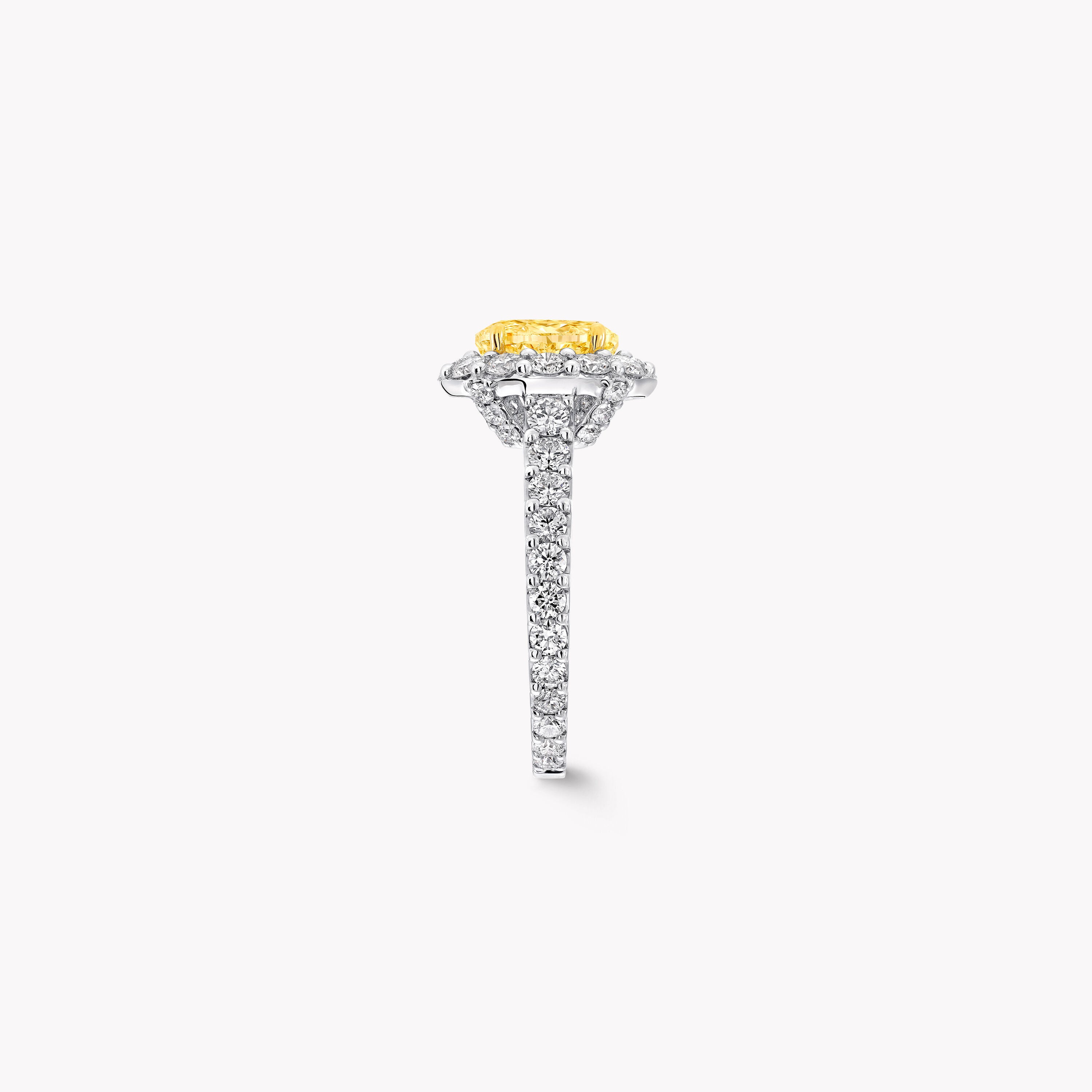 Carave Paris Yellow Oval Halo Diamond Ring