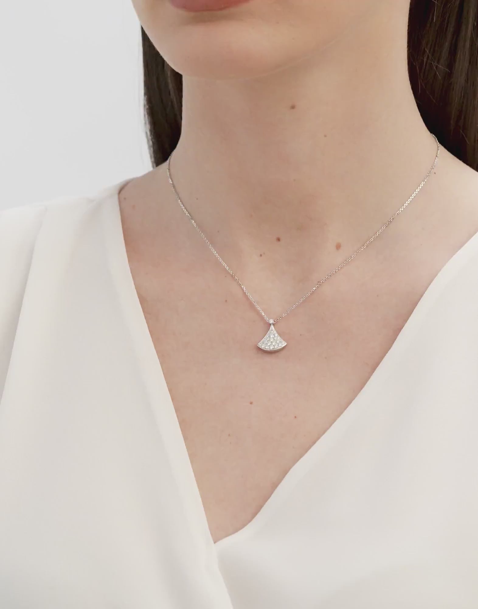 Carave Paris Pavé Fan Diamond Pendant Necklace